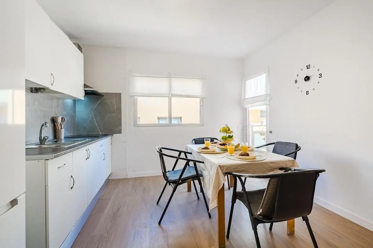 אל מדאנו Beach House ,1 Min To Beach, Brand New דירה אל מדאנו